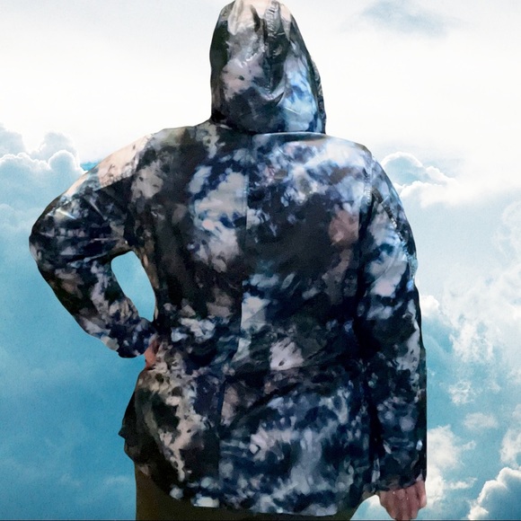 Torrid Blue Black Tie Dye Active Windbreaker Jacket Size 2 - Picture 14 of 16